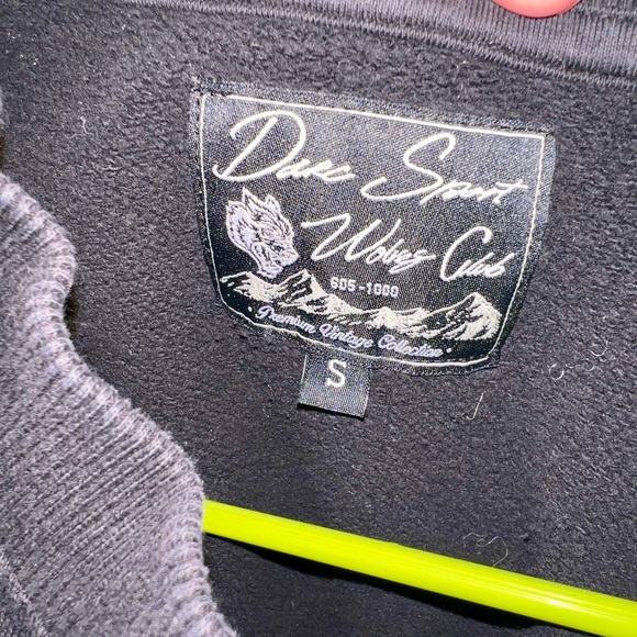 Black Wolves Darc Sport  Graphic Unisex Sweater Small - Picture 3 of 3